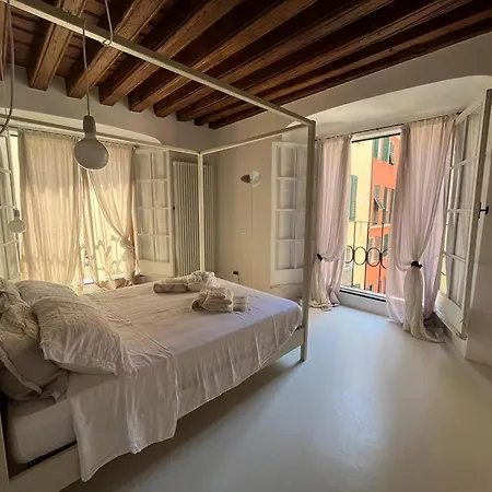 Apartment Dimora Al Porto Antico *