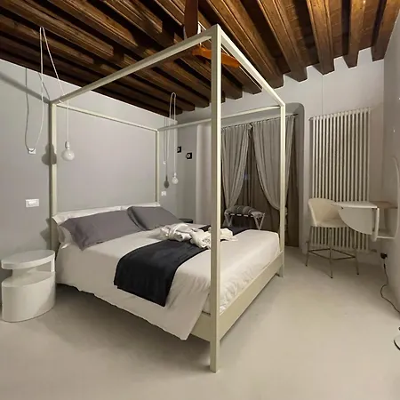 Dimora Al Porto Antico Apartment *