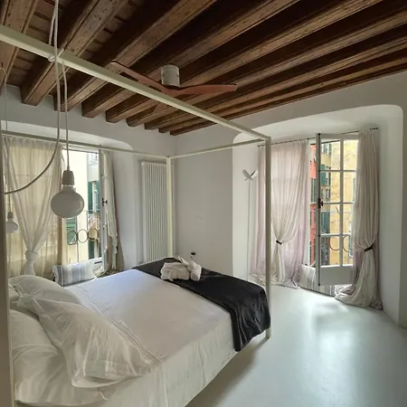 Dimora Al Porto Antico Apartment